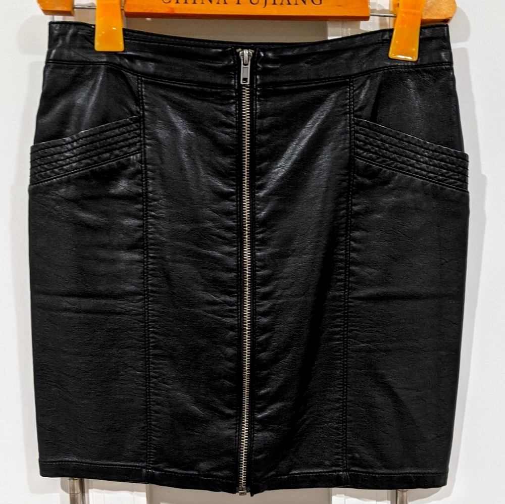 Mini skirt